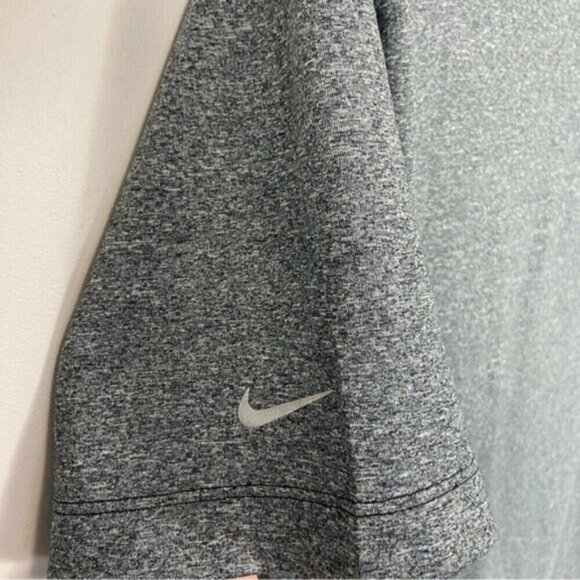 Nike Tour  Performance Dri-Fit Golf Shirt Size Medium - Picture 4 of 5